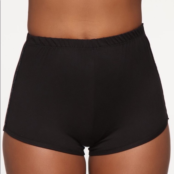 Fashion Nova Other - FASHION NOVA Sleepy Time PJ Shorts - Black